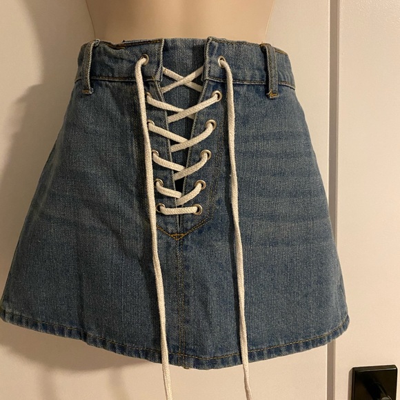 Forever 21 Jean Mini Skirt SZ S - Picture 1 of 5